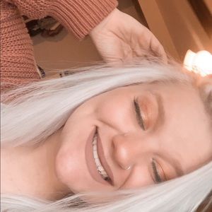 Meet your Posher, Eve